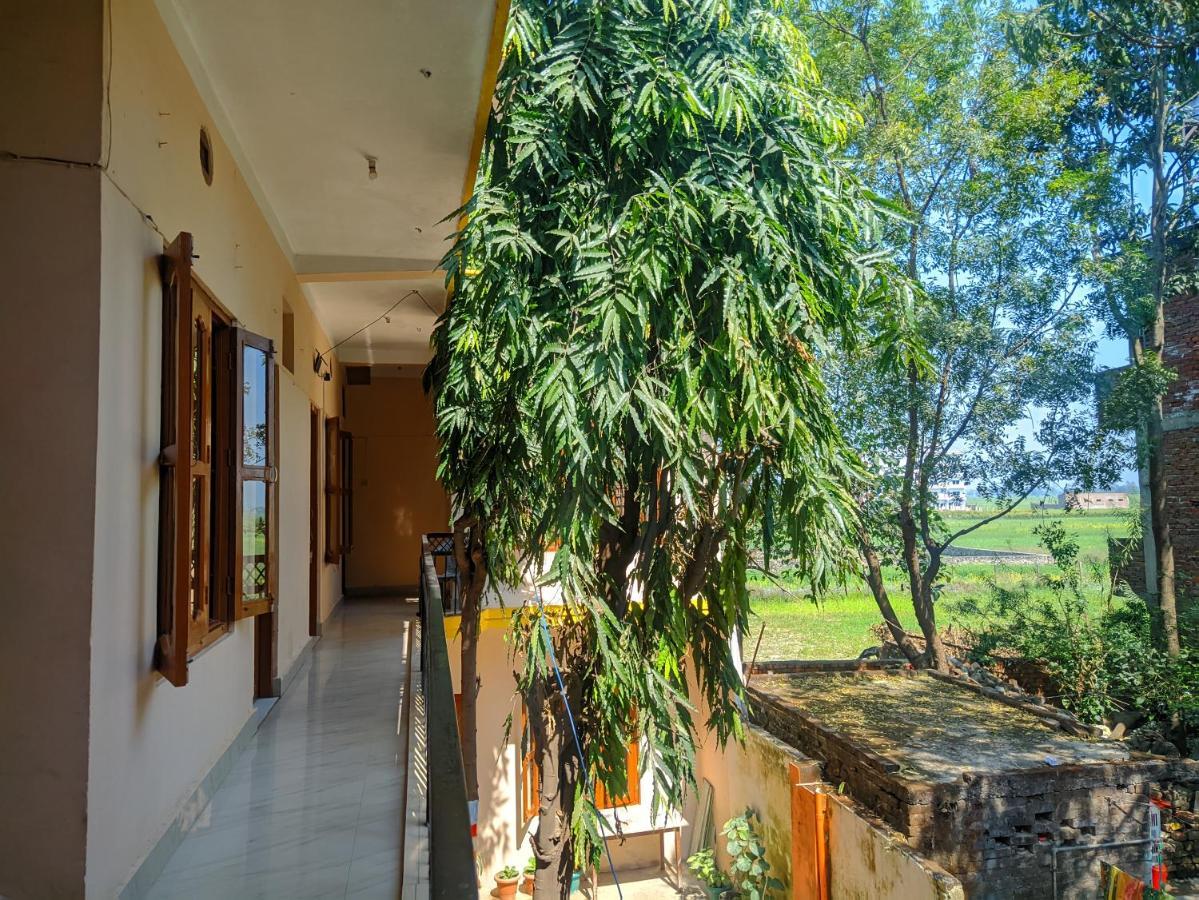 Lumbini Garden Lodge Екстериор снимка