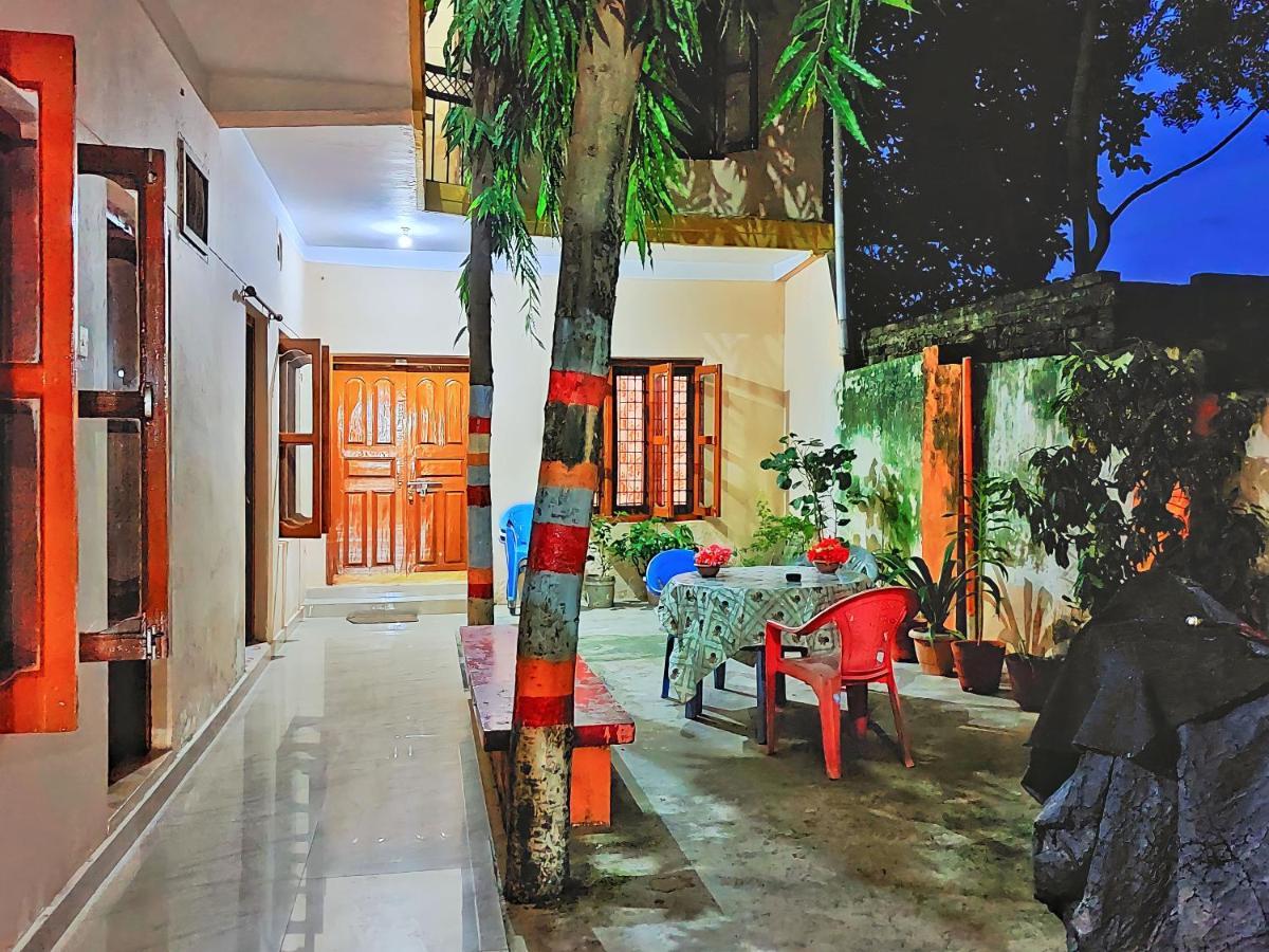 Lumbini Garden Lodge Екстериор снимка